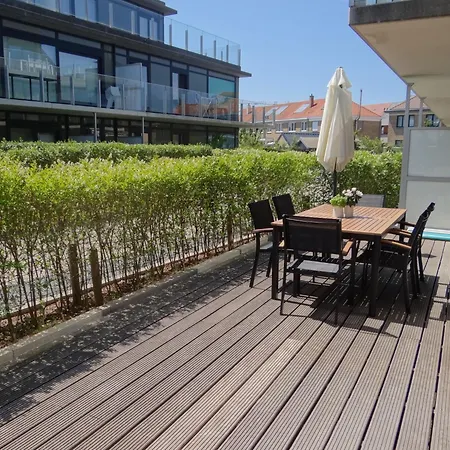 Waterfront On The Canal Apartment Nieuwpoort